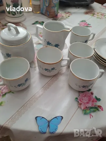 Порцеланов сервиз за кафе , снимка 2 - Сервизи - 49631784