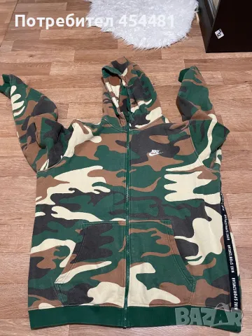 Nike Camouflage zip fleece , снимка 1 - Спортни дрехи, екипи - 47512543