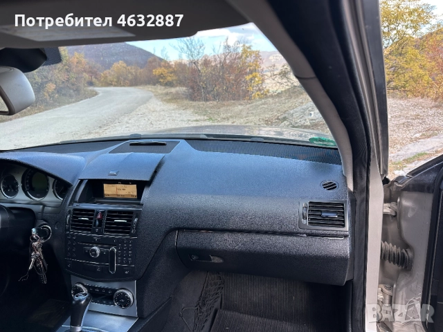 Mercedes C320 CDI 224 к.с. Avantgarde – отлично състояние, обслужен, без забележки, снимка 11 - Автомобили и джипове - 52179976