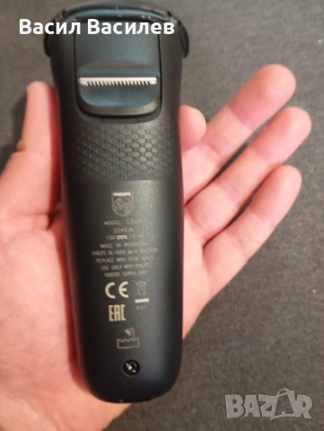 Продавам електрическа самобръсначка PHILIPS 3000, снимка 2 - Електрически самобръсначки - 53291938