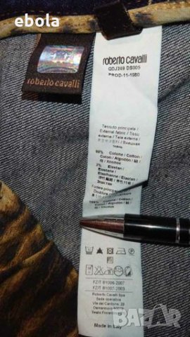 Оригинални Roberto Cavalli , снимка 9 - Дънки - 27948802