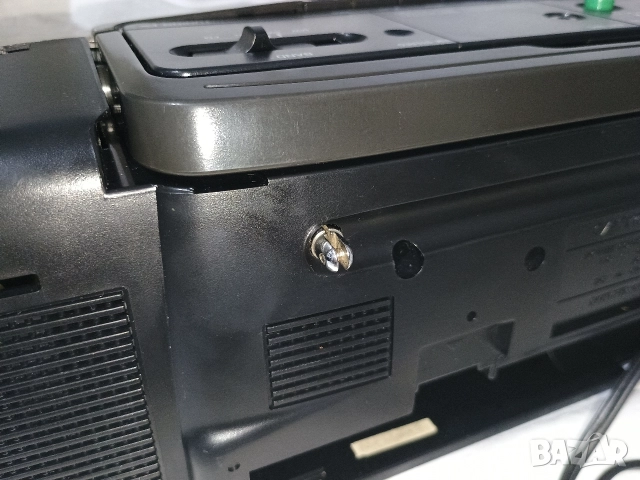 Радиокасетофон SANYO MW 717 AM/FM Stereo Boombox, снимка 12 - Радиокасетофони, транзистори - 52778586