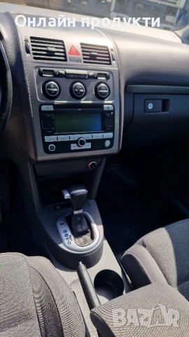 Volkswagen Touran 2.0 TDI Дизел, 170к.с., снимка 14 - Автомобили и джипове - 50630017