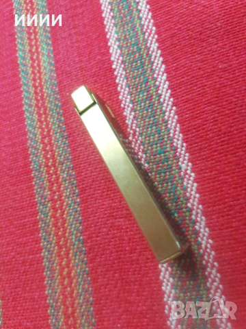Позлатена запалка PIERRE CARDIN, снимка 3 - Антикварни и старинни предмети - 53230196