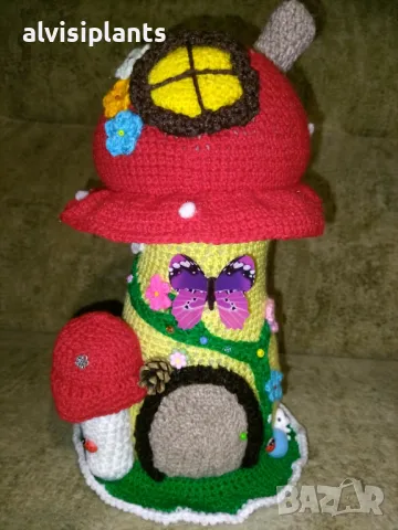 Приказна плетена къща с горски мотиви – ръчна изработка с душа и фантазия