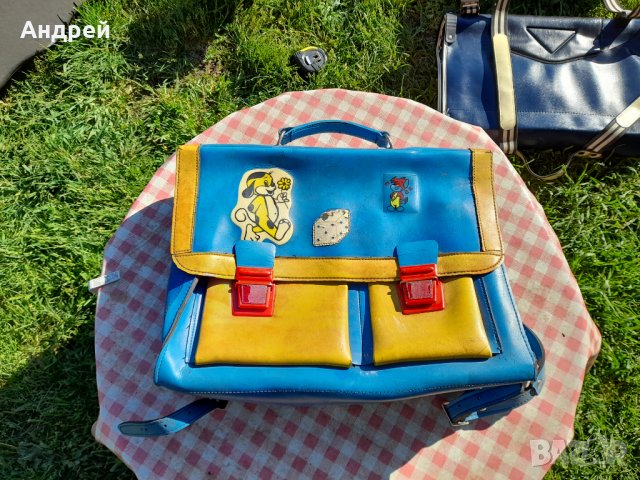 Стара ученическа чанта #18, снимка 2 - Антикварни и старинни предмети - 32876838