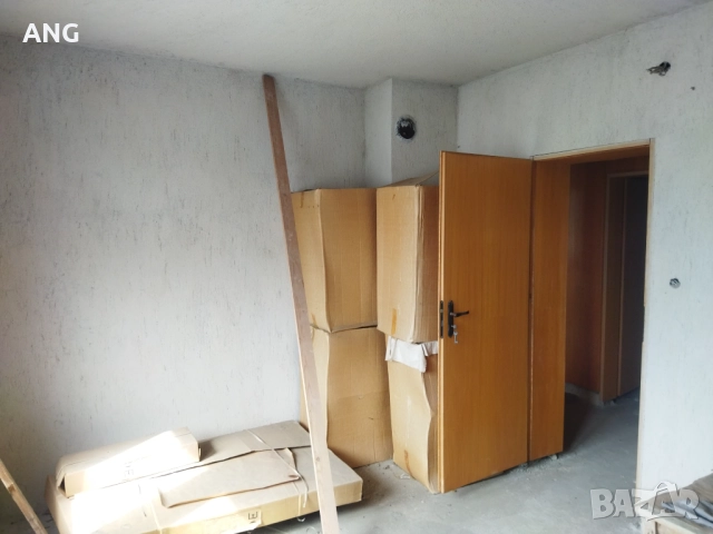 Продава четиристаен апартамент с гараж в гр.Смолян, снимка 14 - Апартаменти - 51654175