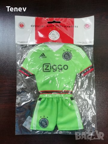 Ajax Amsterdam Adidas оригинален нов екип сувенир за кола Аякс 