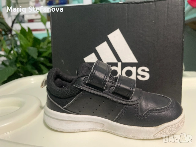 Детски  обувки Адидас, снимка 2 - Детски обувки - 53586967