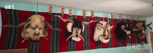 Сурвакарски маски  Кукерски маски