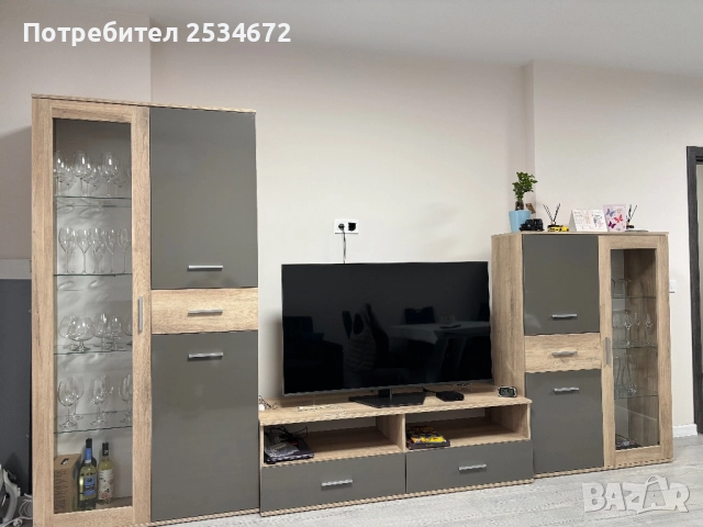 Секция с LED & Soft close, снимка 2 - Секции и витрини - 52433460