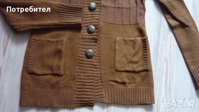 Дамска вълнена жилетка С-М, снимка 3 - Жилетки - 39878152