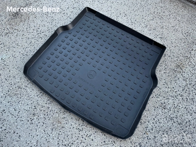 Оригинална стелка леген за багажник за Mercedes W 204 facelift 2012г КОМБИ, снимка 3 - Аксесоари и консумативи - 48296653