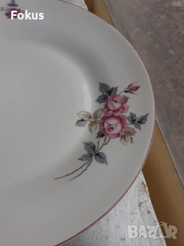 Лот чинии български порцелан с хубава шарка - 4 броя с печат, снимка 2 - Антикварни и старинни предмети - 53394234