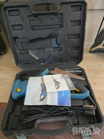 Електрически трион, снимка 5 - Куфари с инструменти - 51340723