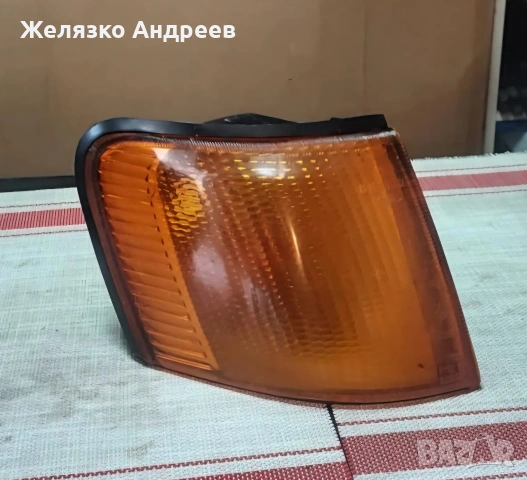 Форд Скорпио 85-89 десен мигач 