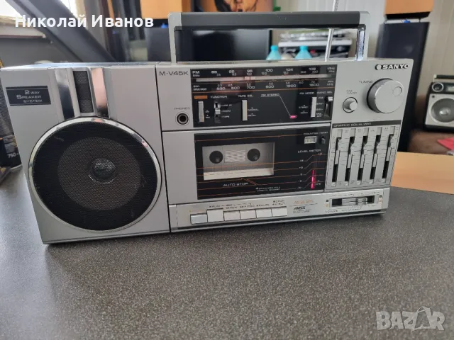 Sanyo M-V45K, снимка 1 - Радиокасетофони, транзистори - 48651509