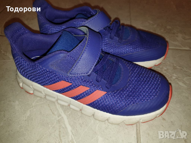 33 н.Skechers, снимка 4 - Детски маратонки - 36466582