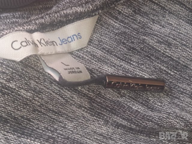 Calvin Klein 100% оригинална нова блуза с фабричен дефект , снимка 2 - Блузи с дълъг ръкав и пуловери - 42932808