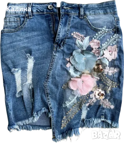 ЧИСТО НОВА Къса дънкова пола с 3D цветя