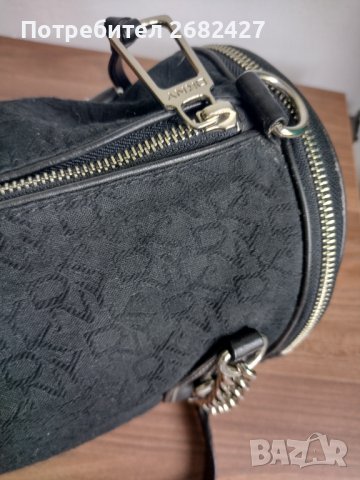 Дамска чанта DKNY, снимка 2 - Чанти - 36693348