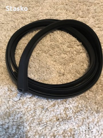 Уплатнение за преден прозорец BMW, снимка 3 - Аксесоари и консумативи - 27002839