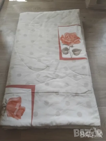 ТРИ НОВИ ВЪЗГЛАВНИЦИ И ДРУГИ, снимка 16 - Възглавници - 51865774