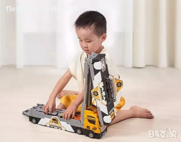 Трансформиращ се голям детски камион с рампа и колички, снимка 5 - Коли, камиони, мотори, писти - 48054071