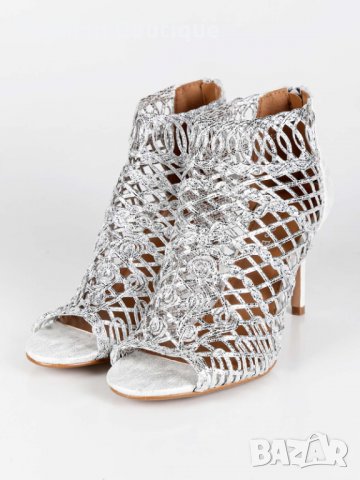 Летни сандали в сребристо, на ток 36/40, снимка 2 - Сандали - 32892891