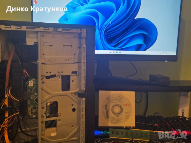 Компютър Fujitsu Esprimo P520 и монитор