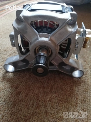  Пералня Hotpoint Ariston на части, снимка 5 - Перални - 31991144