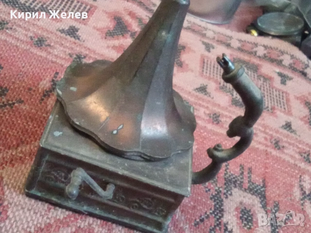 Музикален сувенир грамофон 54271, снимка 14 - Декорация за дома - 53600940