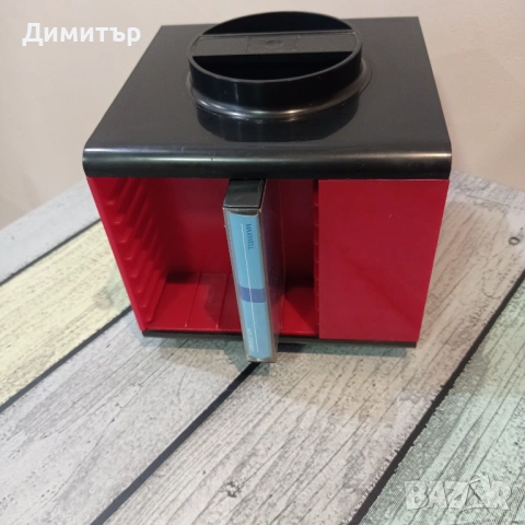 Ретро Класьор за аудио касети , снимка 2 - Аудио касети - 53481152