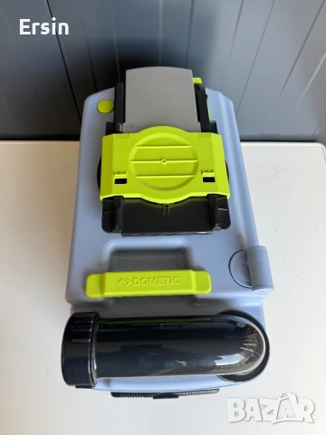 Касета за Тоалетна Dometic (Свалена от чисто нов Кемпер) (Не е използвана) Цена : 380.00 лева, снимка 12 - Химически тоалетни - 51704332