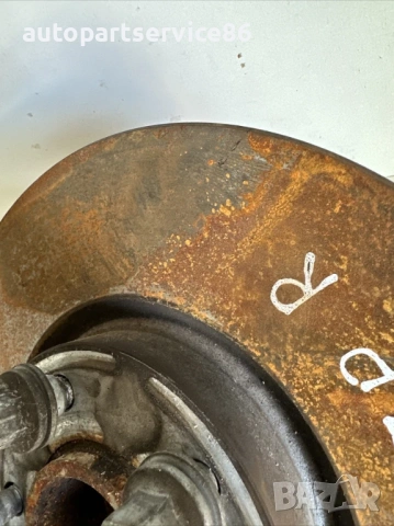 Фланец и лагер предно дясно колело 65000 км за Peugeot 3008 1.2T (2022), снимка 2 - Части - 53604367