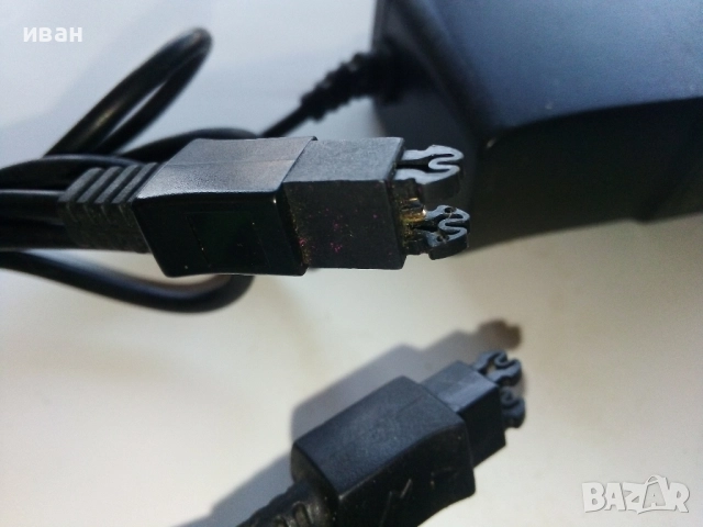 Зарядни за телефони Sony Ericsson, снимка 2 - Оригинални зарядни - 52922108