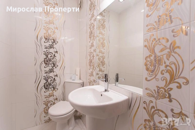 Продаваме 3-Стаен Апартамент В Гео Милев, снимка 3 - Апартаменти - 53040913