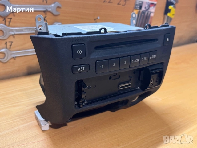 CD Радио Toyota Yaris, снимка 3 - Части - 53167612