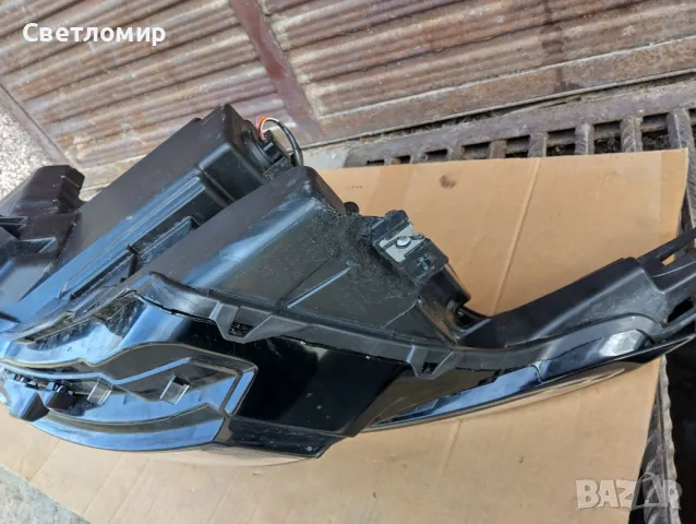 Фар десен и ляв за Nissan Qashqai J12, снимка 10 - Части - 49597874