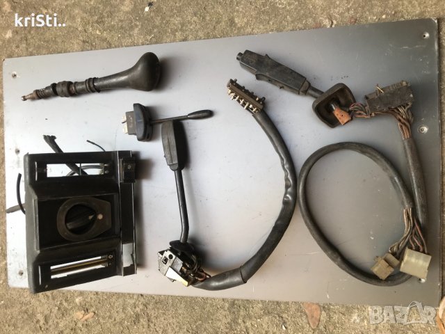 части и седалки  за стар модел Mercedes.., снимка 13 - Аксесоари и консумативи - 27774306