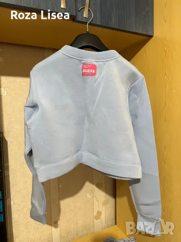 Екип на Guess , снимка 2 - Спортни дрехи, екипи - 48139628