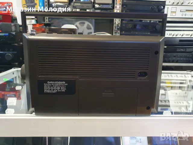 Радио Grundig Music Boy 160 В перфектно техническо и много добро визуално състояние., снимка 10 - Радиокасетофони, транзистори - 48102412