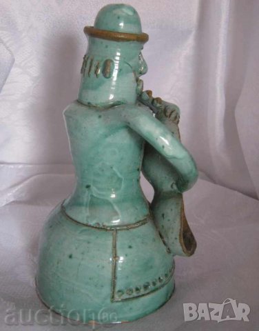  ИСПАНСКА КЕРАМИКА - КИТАРИСТ С МУСТАЦИ , СЕРЕНАДА, снимка 4 - Декорация за дома - 28874325