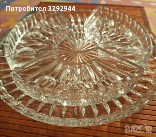 Масивно кристално плато за ордьоври