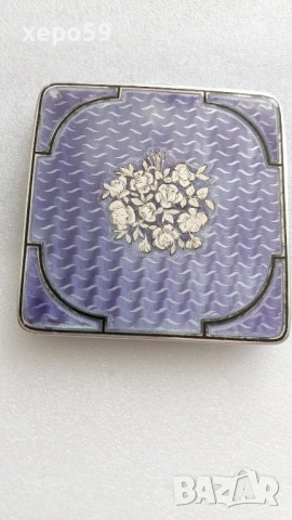 Стара сребърна табакера,с гилеше емайл сребро 925 