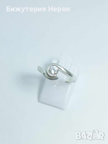 Сребърен пръстен с цирконий, снимка 1
