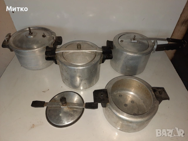 Стари Български тенджери под налягане от соца, снимка 2 - Съдове за готвене - 53405429