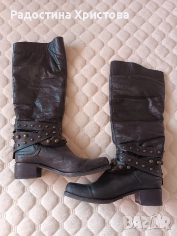 Продавам боти и ботуши. , снимка 15 - Дамски боти - 52349532