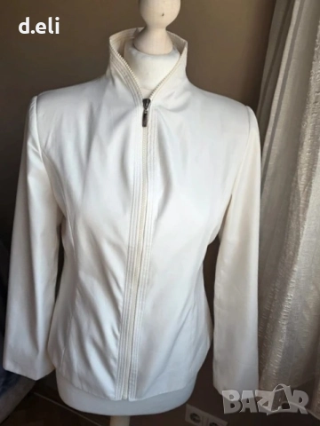 FENDI Original. Size M 100% Коприна Страхотно сако , снимка 2 - Блузи с дълъг ръкав и пуловери - 39110506