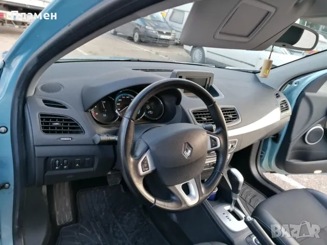 Renault Fluence ZE, снимка 13 - Автомобили и джипове - 46320394